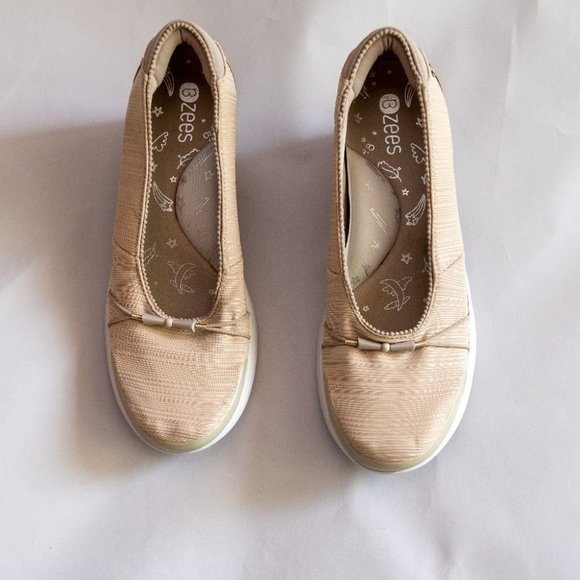 Beige Women's Shoes - Picture 11 of 13